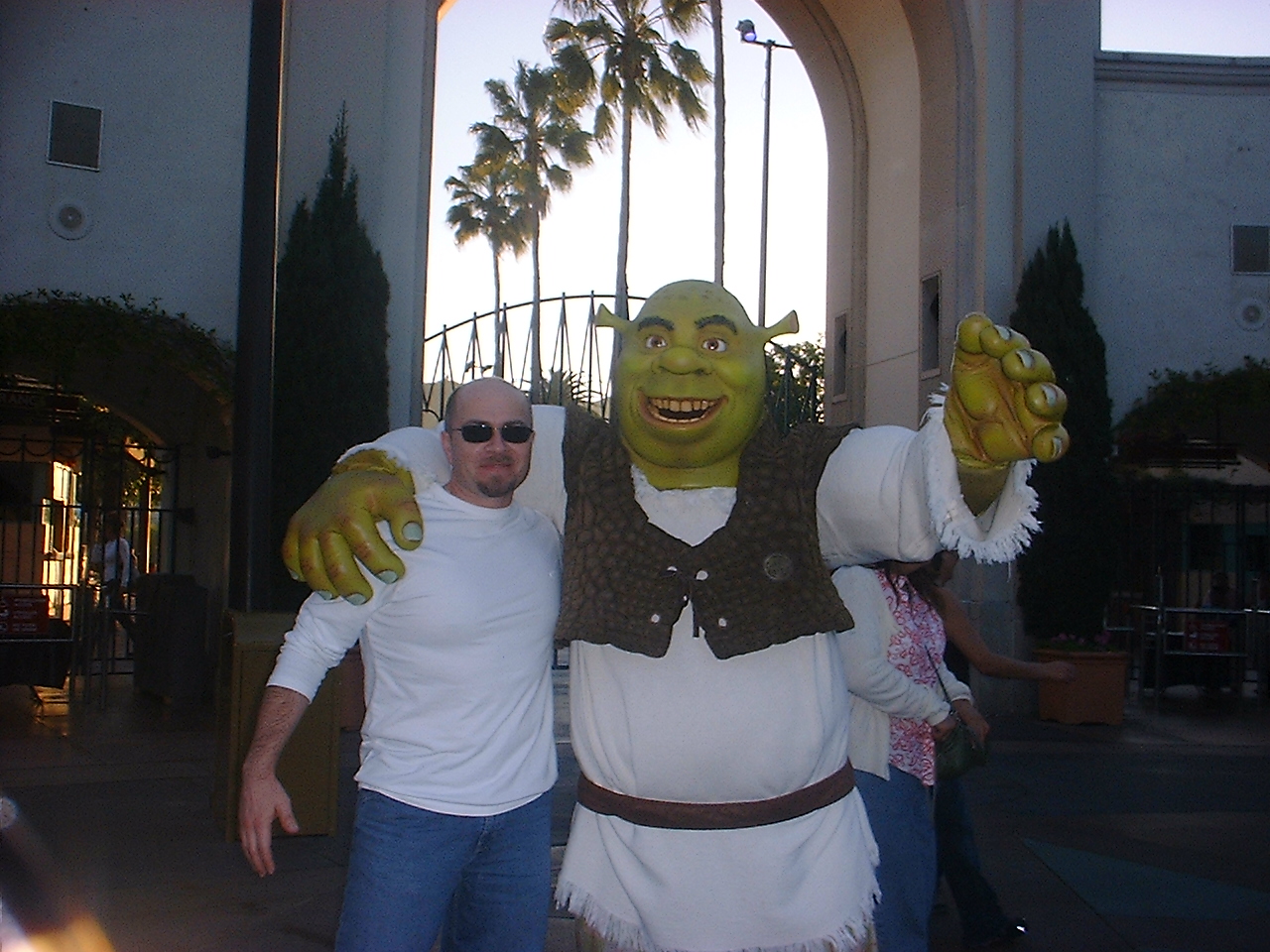 Shrek and Carlos